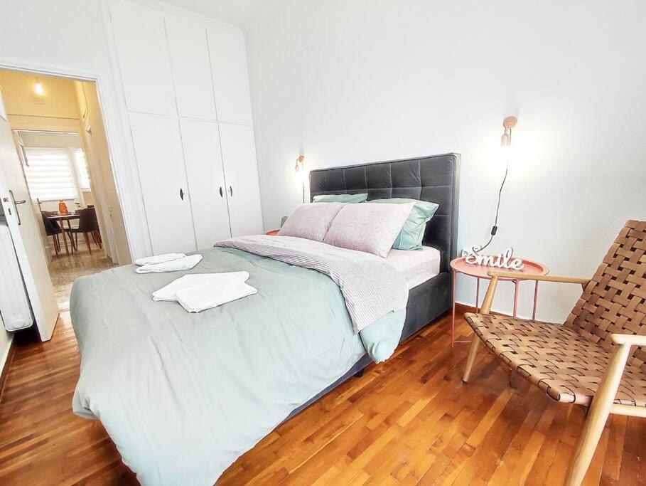 As ✓Two Bedroom Apartment In Thissio Атина Екстериор снимка