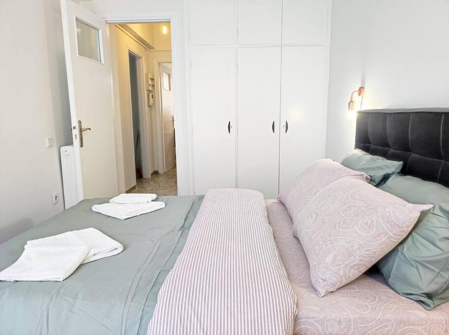 As ✓Two Bedroom Apartment In Thissio Атина Екстериор снимка