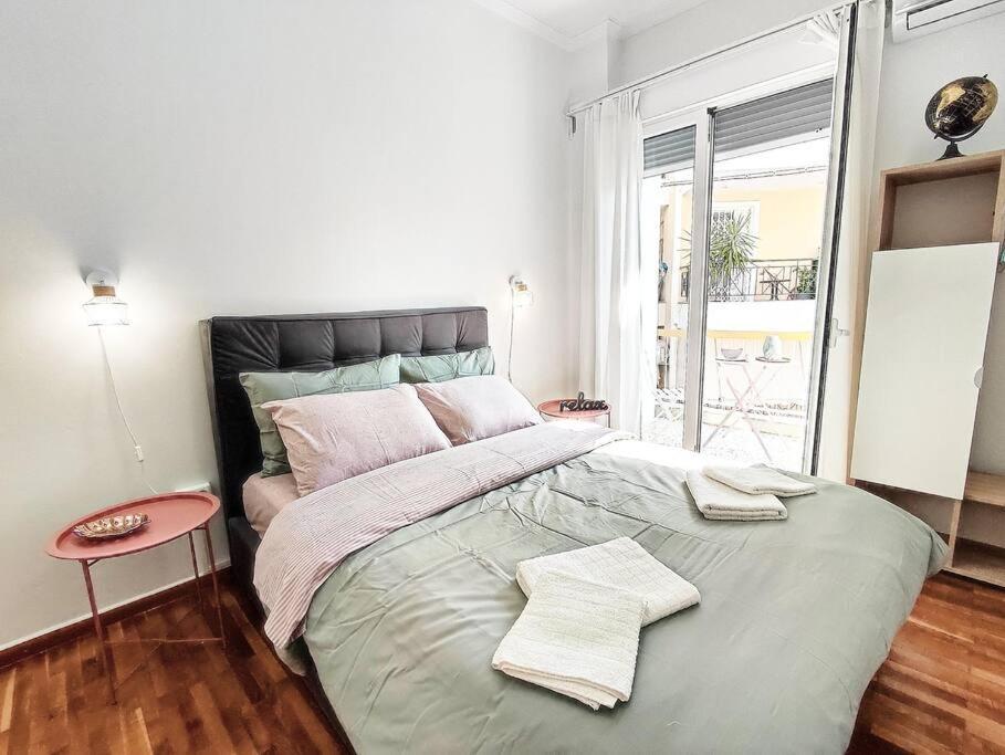 As ✓Two Bedroom Apartment In Thissio Атина Екстериор снимка